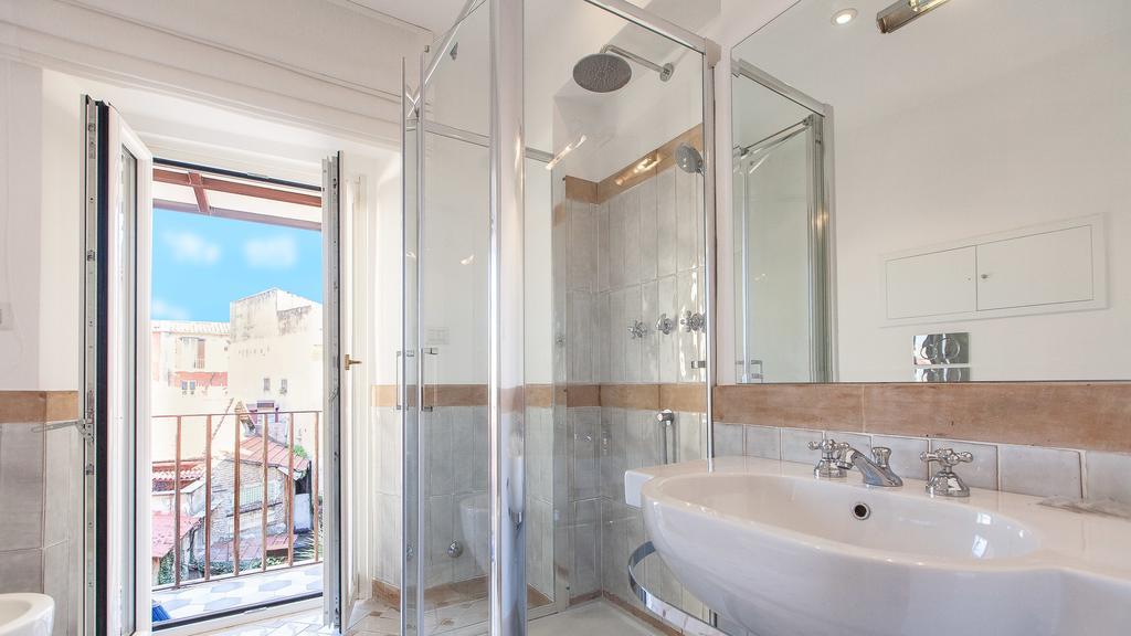Rental In Rome - Scala Suite Екстериор снимка