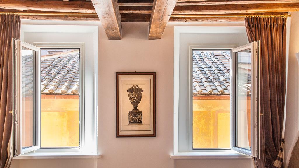 Rental In Rome - Scala Suite Екстериор снимка
