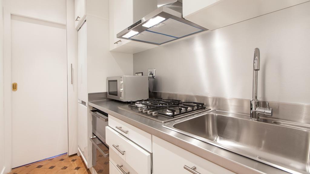 Rental In Rome - Scala Suite Екстериор снимка