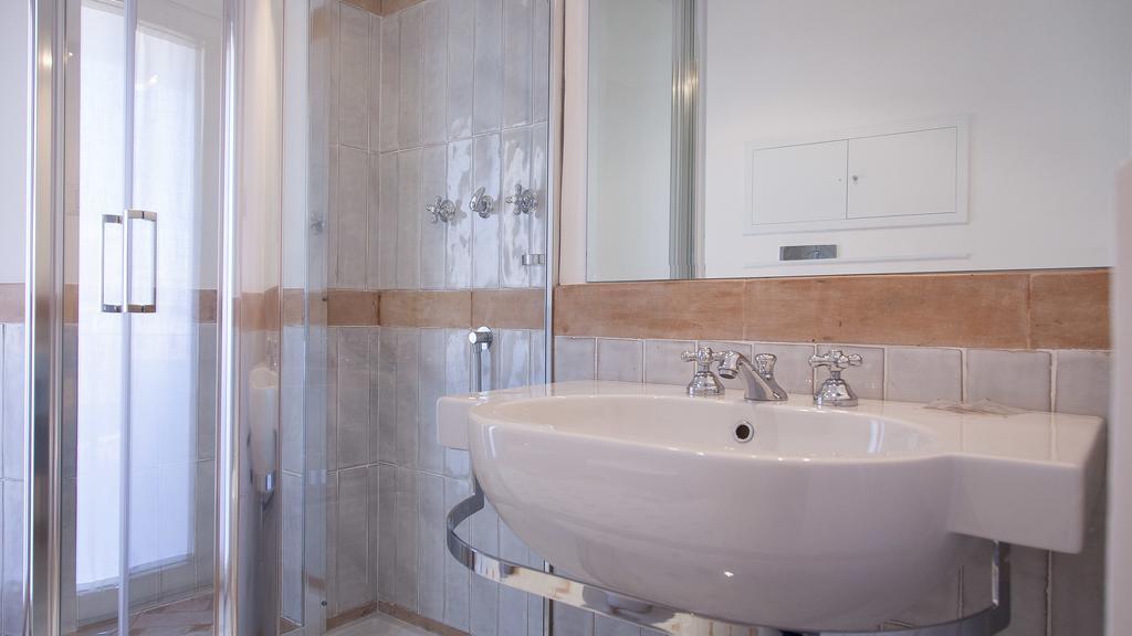 Rental In Rome - Scala Suite Екстериор снимка
