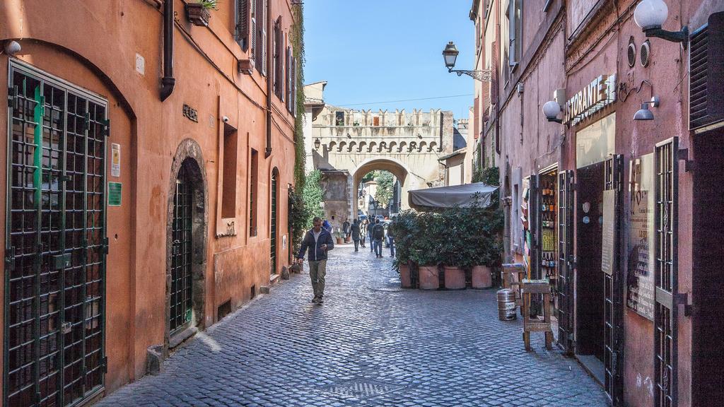 Rental In Rome - Scala Suite Екстериор снимка